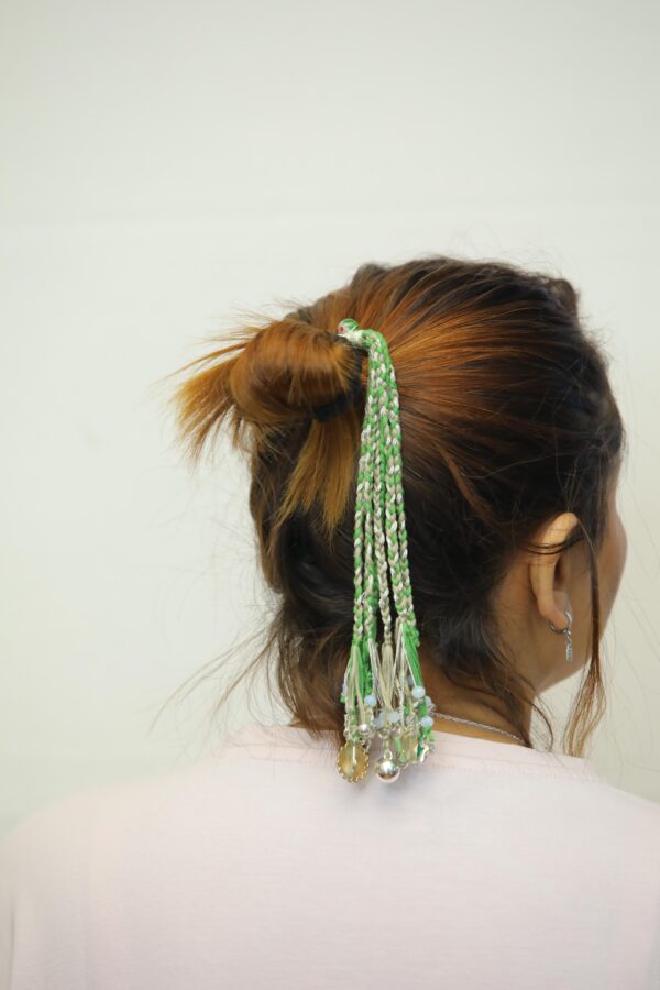 Green Glimmer Charm Tail